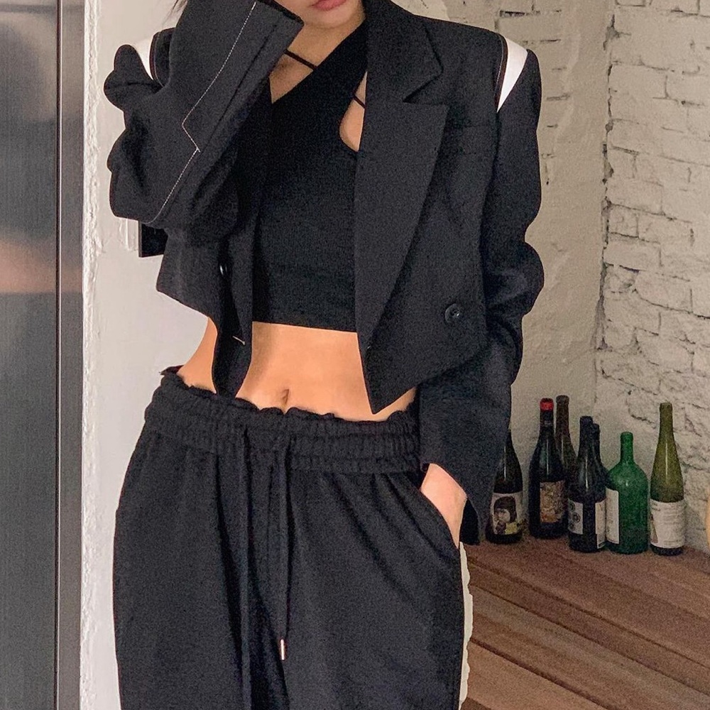 NWT Korean Clothing Brand AN:NEL White Stitching Two Toned Crop Jacket